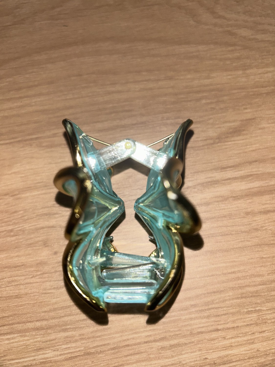 Pince à cheveux fleur — bleu turquoise translucide et doré – Image 2
