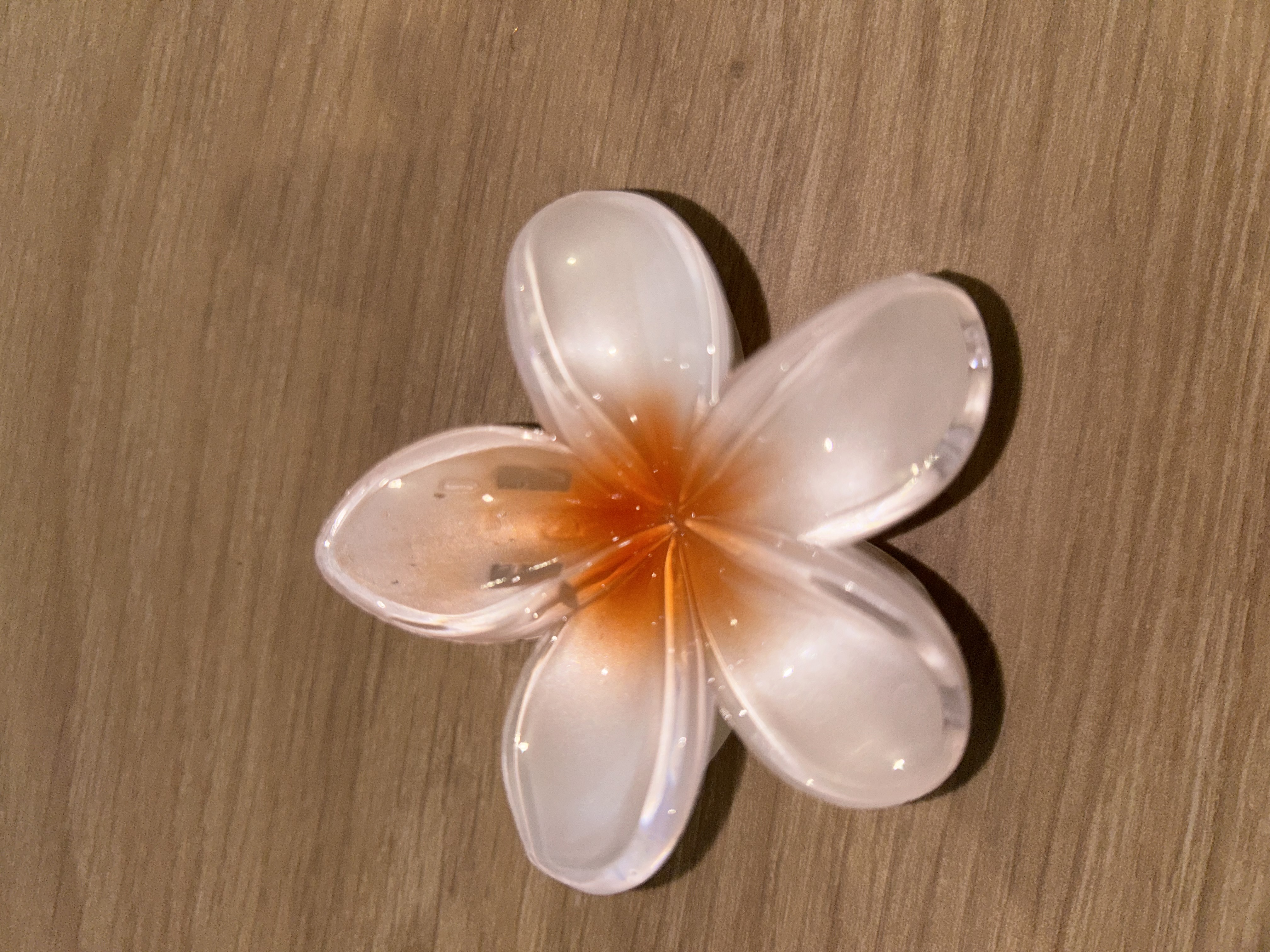 Pince à cheveux fleur — pêche à cœur orange 