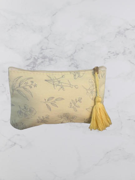 Trousse plate — motif botanique jaune